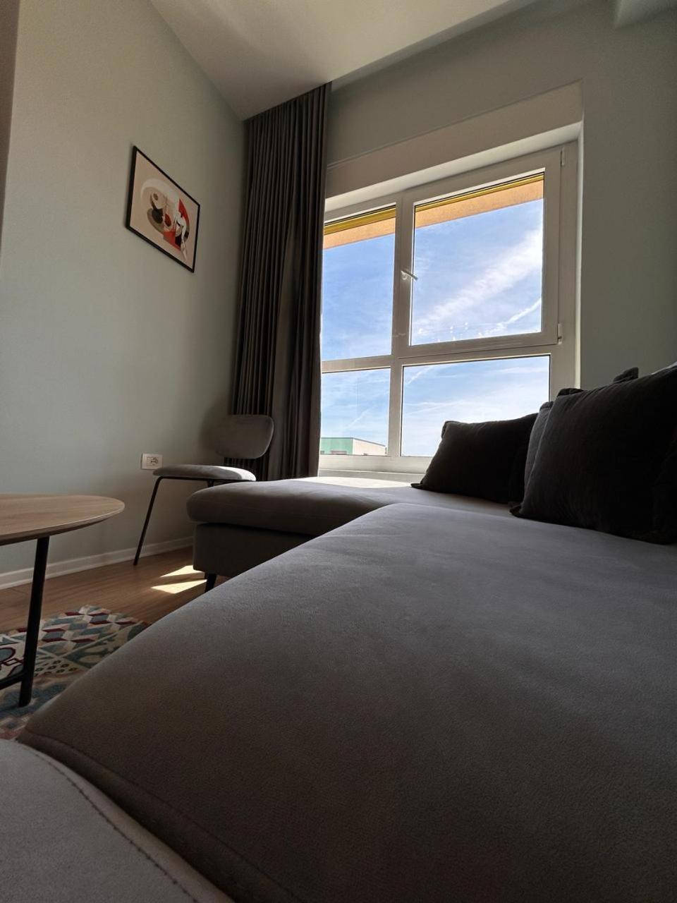 Picasso Apartment تيرانا المظهر الخارجي الصورة