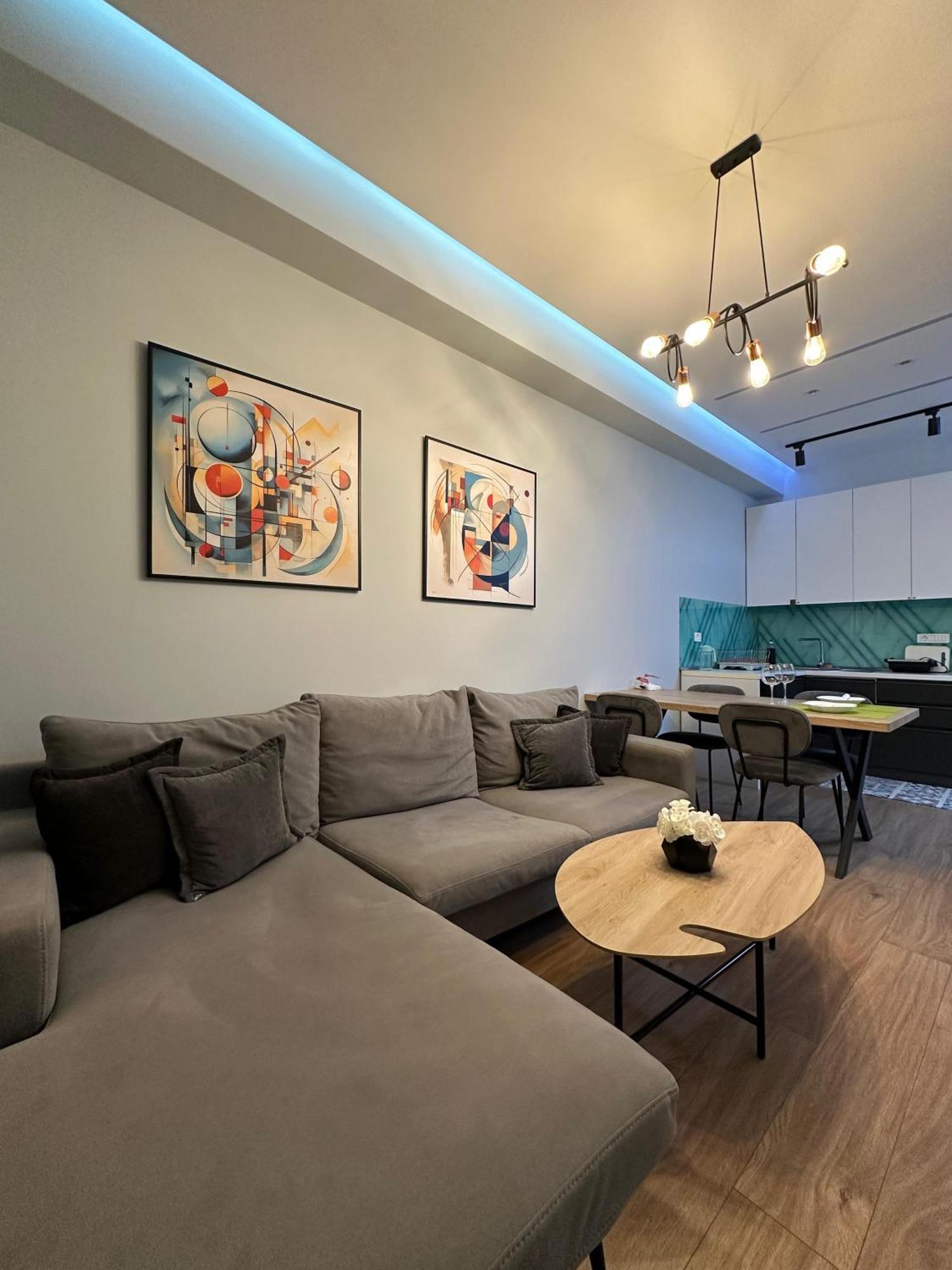 Picasso Apartment تيرانا المظهر الخارجي الصورة